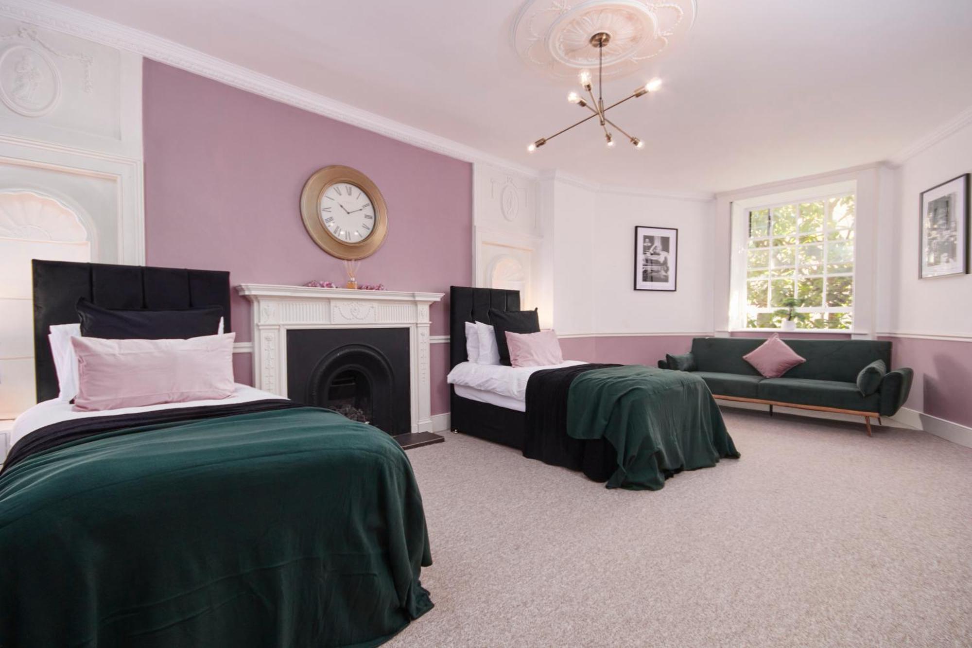 Beautiful 2Bedroom 4 Actual Beds House With Wifi By Purestay Bath Exterior foto