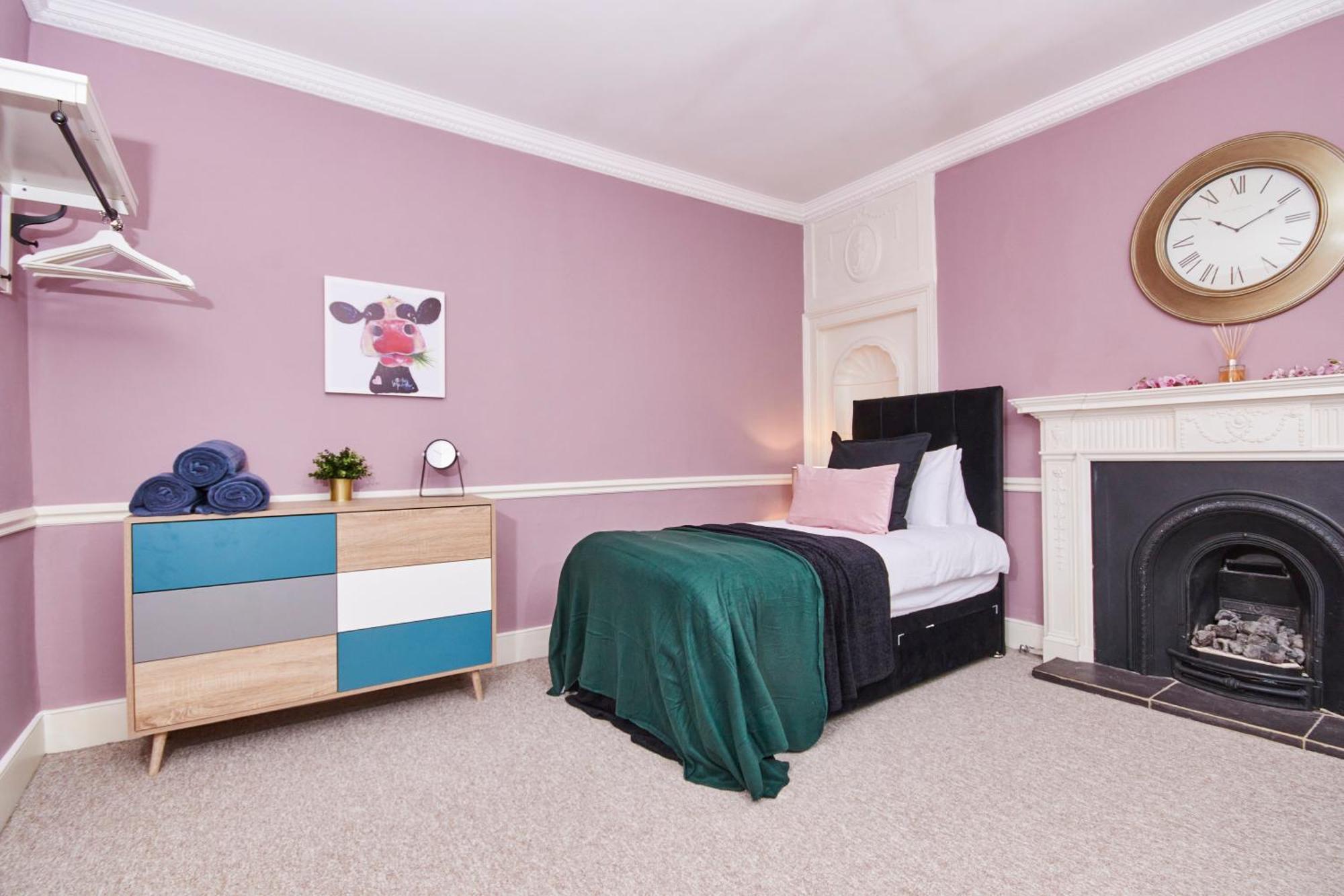 Beautiful 2Bedroom 4 Actual Beds House With Wifi By Purestay Bath Exterior foto