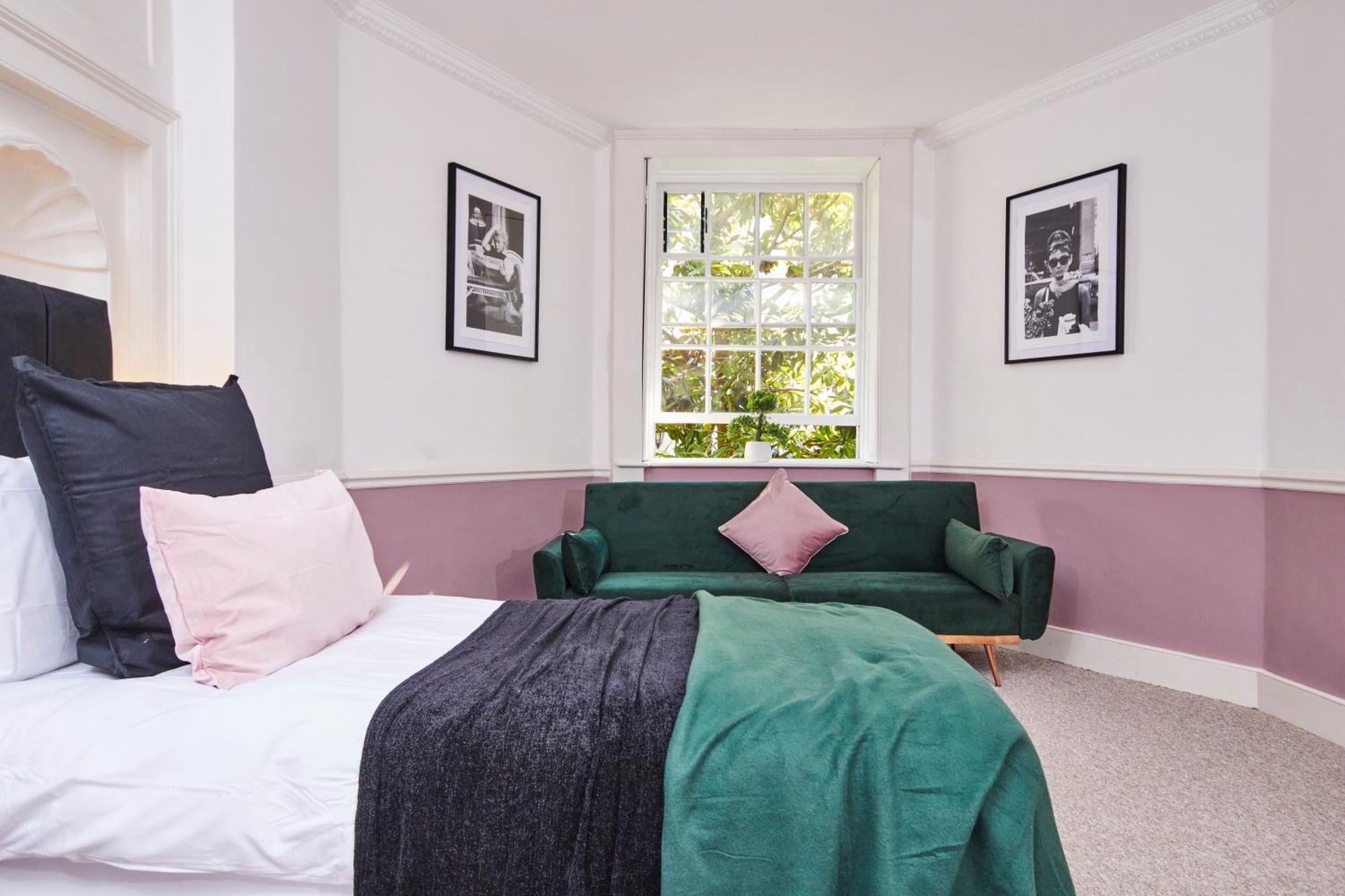 Beautiful 2Bedroom 4 Actual Beds House With Wifi By Purestay Bath Exterior foto