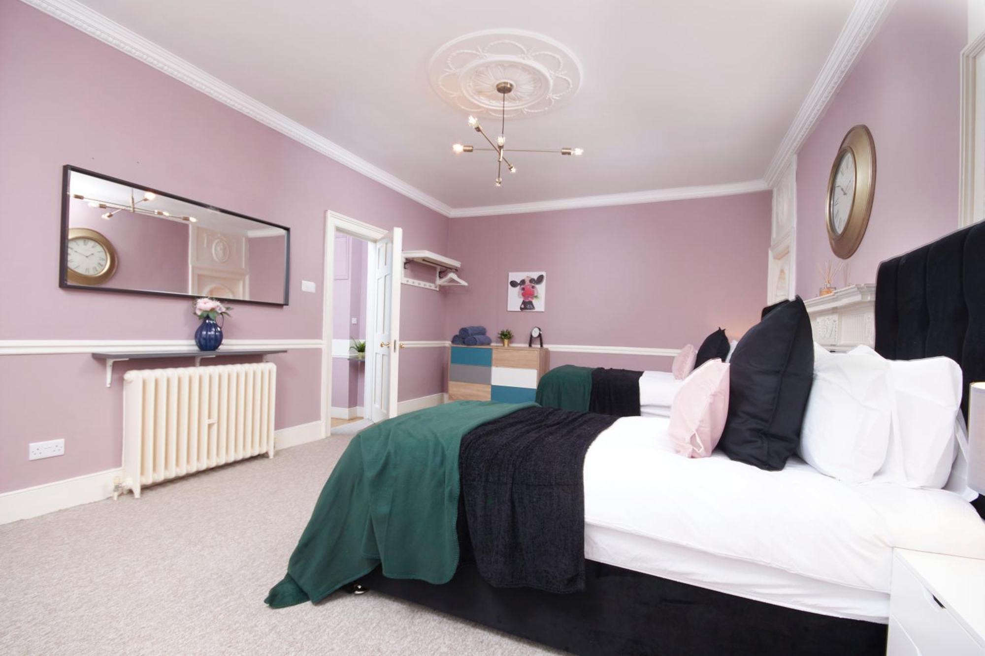Beautiful 2Bedroom 4 Actual Beds House With Wifi By Purestay Bath Exterior foto
