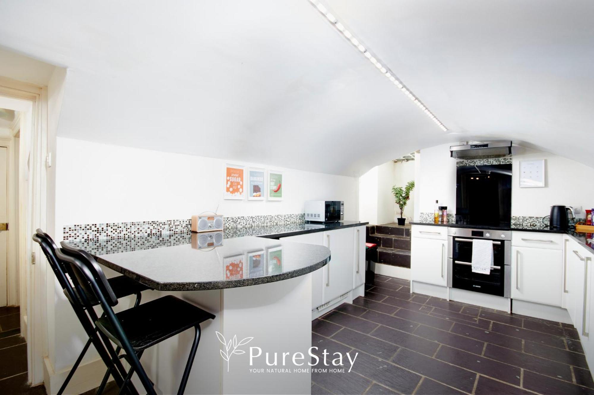 Beautiful 2Bedroom 4 Actual Beds House With Wifi By Purestay Bath Exterior foto